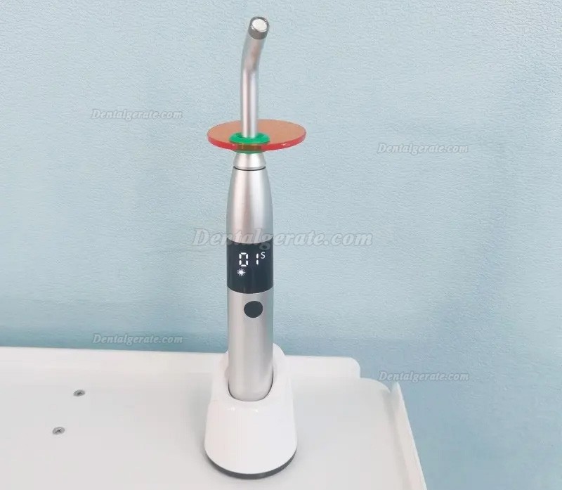 Dental Kabellos LED Polymerisationslampe 2500 mW/cm&sup2; / 3800 mW/cm&sup2;